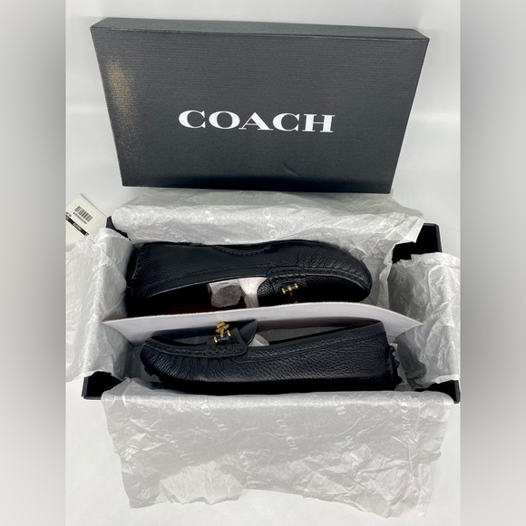 COACH Women's Crosby Driver Turnlock Pebbled Loafer Flats (Pre-owned) - Picture 11 of 16